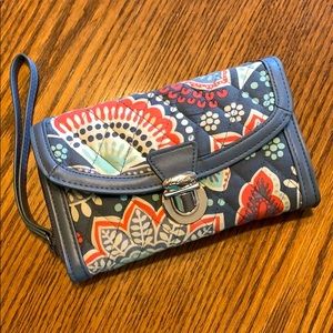 Vera Bradley Wallet/Wristlet
